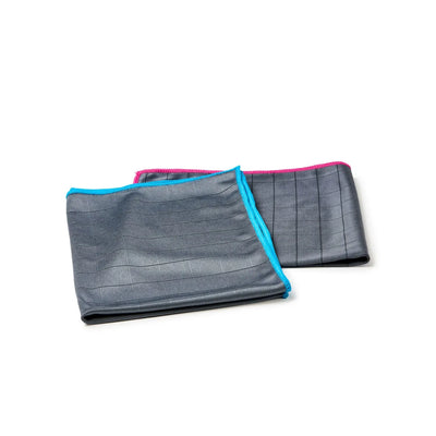 lingette en microfibre de carbone pour les vitres
